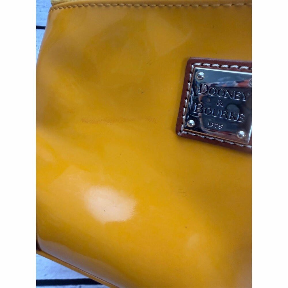 Dooney & Bourke Crossbody Bag Womens Small Yellow Brown Trim Double Zip - Picture 8 of 10